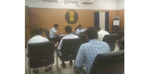 जिलाधिकारी के नेतृत्व में रोगी कल्याण समिति की महत्वपूर्ण बैठक